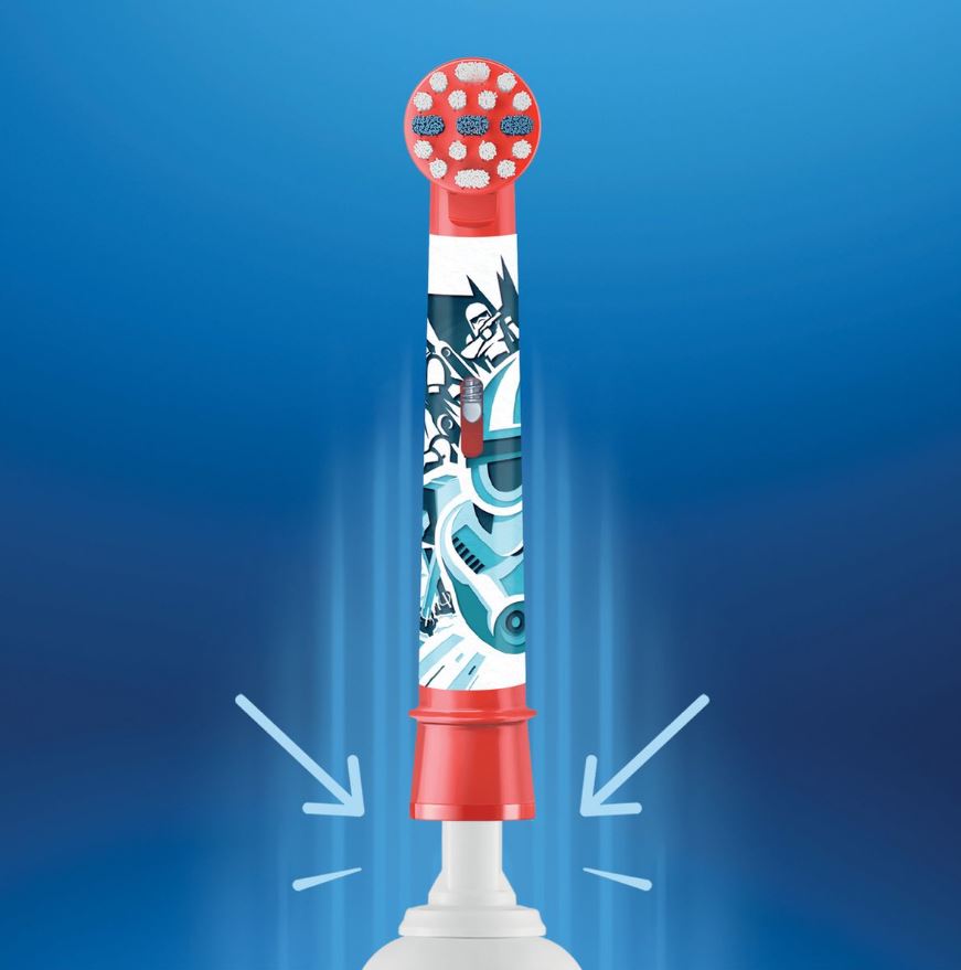 Oral-B Kids Star Wars X-soft opzetborstel klikt op tandenborstelhandvat