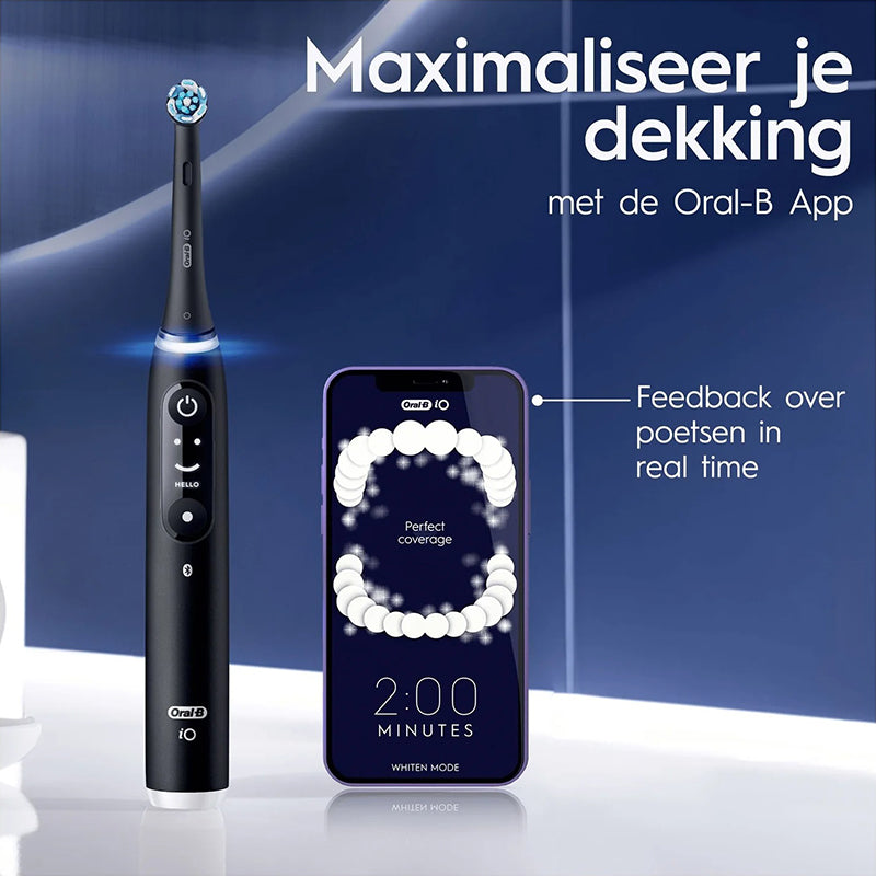 Oral-B iO 6 zwarte tandenborstel naast smartphone met Oral-B App feedback