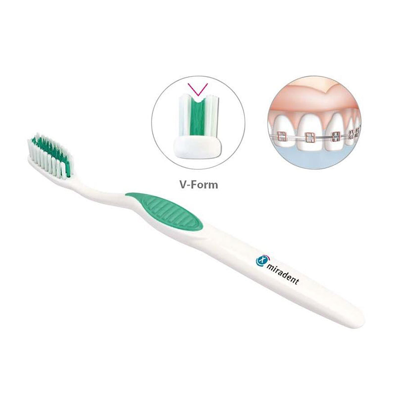 Miradent Carebrush Ortho tandenborstel met V-vormige haarbundels en beugelillustratie