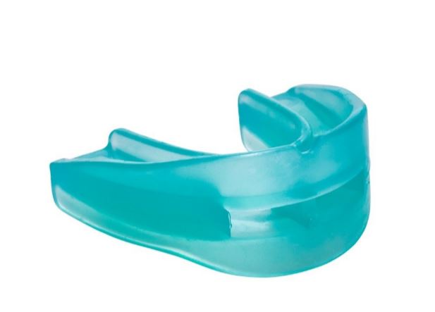 SleepPro Easifit Standard Snurkbeugel AM doorzichtig turquoise mondstuk zijaanzicht