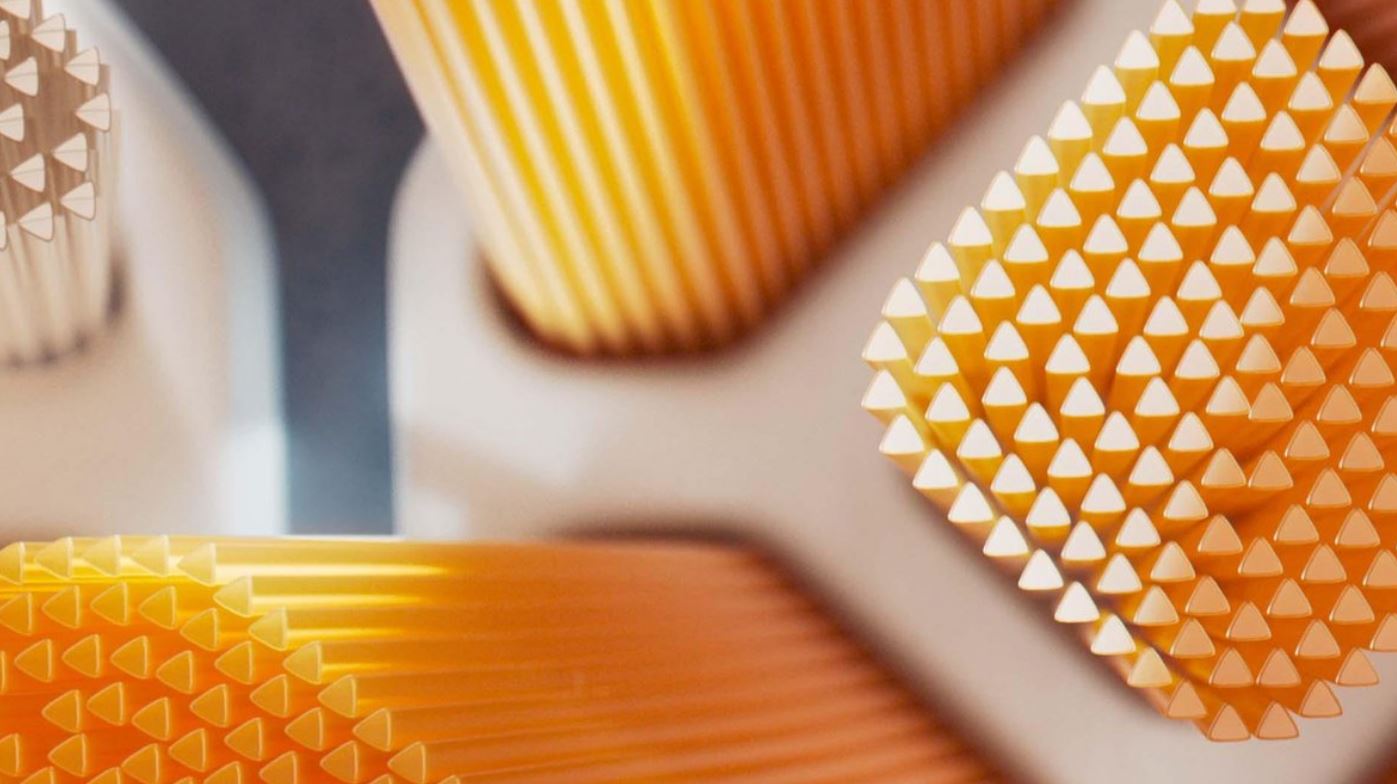 Sonicare A3 Premium AIO detailopname borstelharen in oranje driehoekpatroon