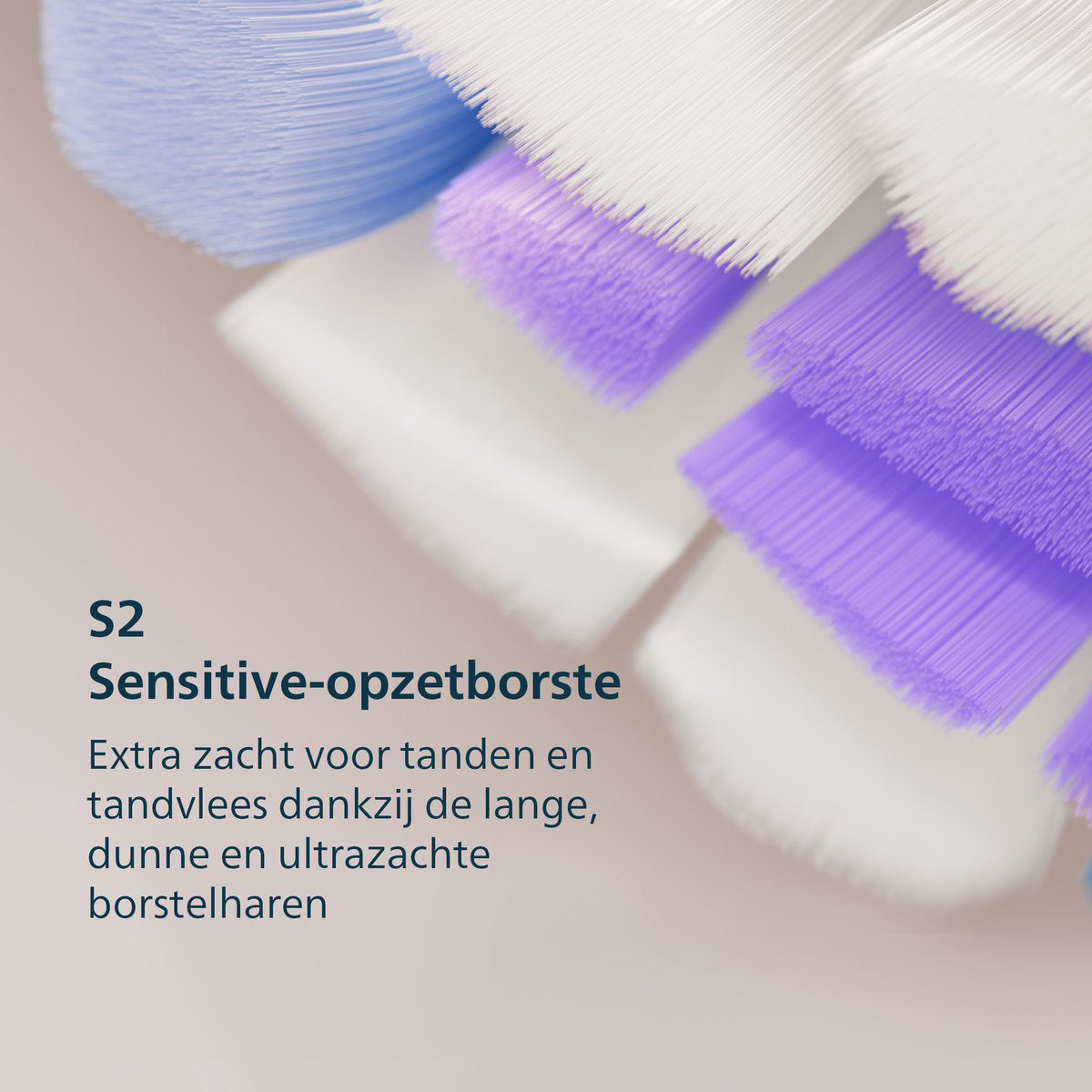 Sonicare S2 Sensitive-opzetborste met extra zachte, dunne borstelharen in close-up