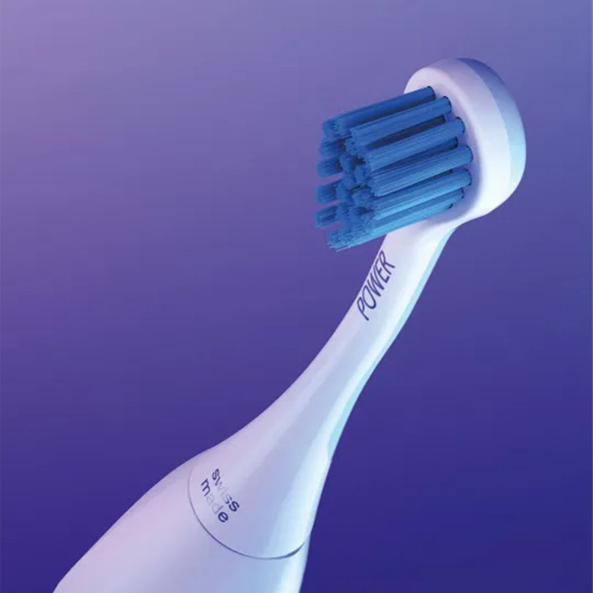 Curaprox Hydrosonic Pro opzetborstel Power Duo close-up van blauwe borstelharen