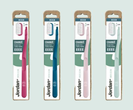 Jordan tandenborstel Green Clean Change medium in vier kleuren verpakkingen