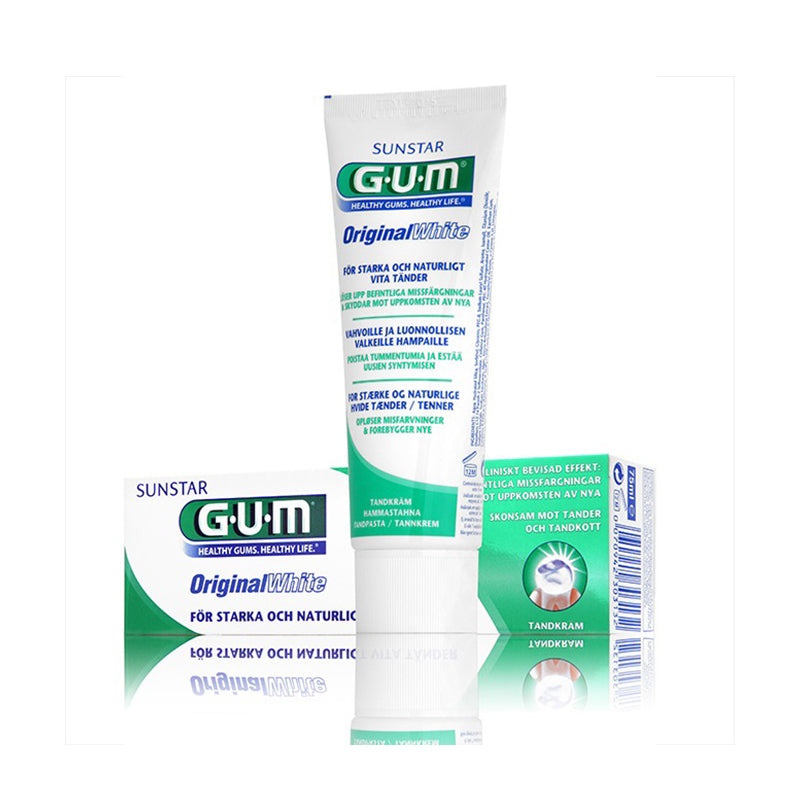 GUM Original White tandpasta tube naast verpakkingsdoosje op witte achtergrond