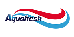 Aquafresh logo met rode en blauwe zwoosh naast blauwe merknaam