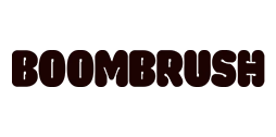 Boombrush logo in bruine bolletjesletters op witte achtergrond