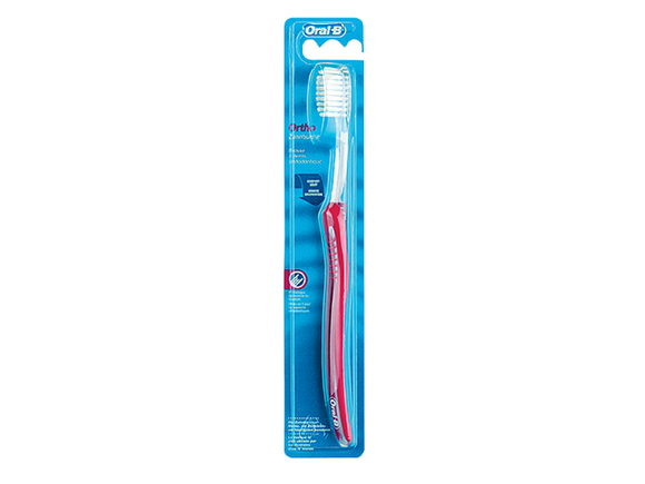 oral-b tandenborstel ortho 35 soft 1